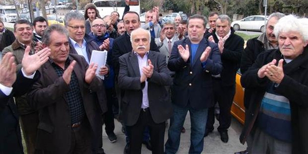 Zamlanan trafik sigortasına tepkiler büyüyor