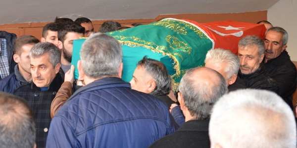 Küçükçekmece'de ölen Kahraman Kömürcü toprağa verildi