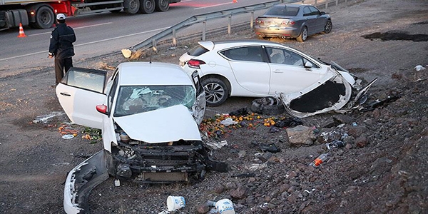 Trafik kazaları 10 yılda 40 bin can aldı