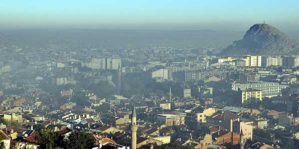 Hava kirliliği pek çok hastalığa davetiye çıkarıyor