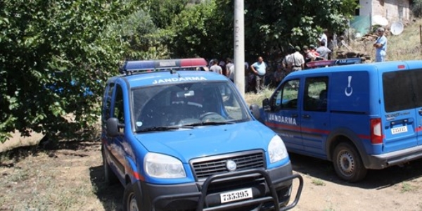 Diyarbak�r'da arazi kavgas�: 3 �l�