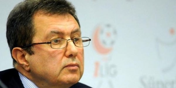 Mehmet Emin Karamehmet'e hapis cezası!