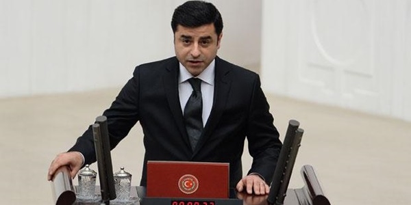 Selahattin Demirtaş 39 gün sonra yemin etti