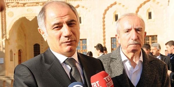 Ala: Demokrasinin önüne hendek kazmayın