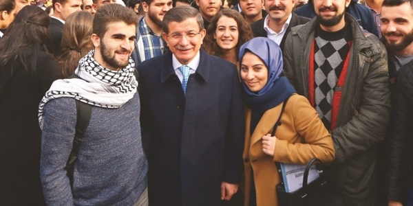 Davutoğlu 'ülkenize dönün' çağrısı yaptı
