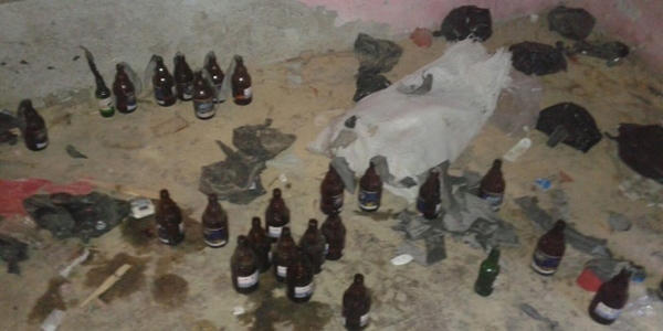 Adana'da 150 molotof şişesi ele geçirildi