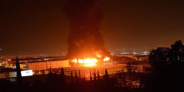 Bursa'da iplik fabrikasndaki yangn devam ediyor