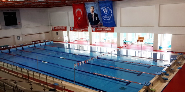 Burhan Felek Yüzme Havuzu'na soruşturma başlatıldı