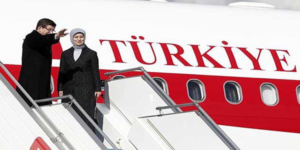 Başbakan Davutoğlu, Sırbistan'a gitti