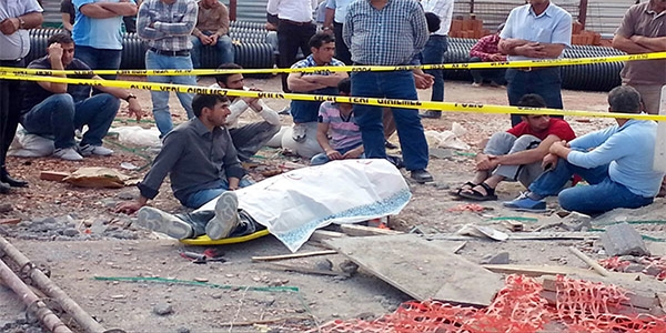 �n�aattan d��en i��i hayat�n� kaybetti