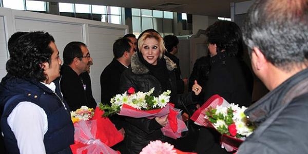 Van-Urmiye uçak seferleri başladı