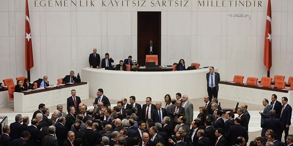 Sonuçsuz kalan girişim: İç Tüzük