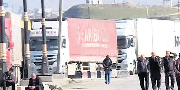 Habur kapandı, mücbir sebep devreye girdi