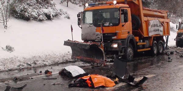 Alkoll� s�r�c�n�n katletti�i i��iler son yolculu�una u�urland�