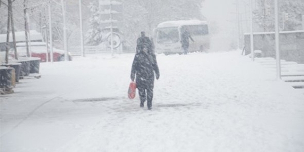 Trakya'da kar ya etkili olmaya balad