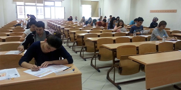 Sınavlara girişte AÖF kimliği zorunluluğu kalktı