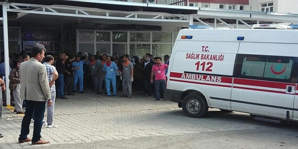 Diyarbakır'da başına kurşun isabet eden çocuk yaralandı