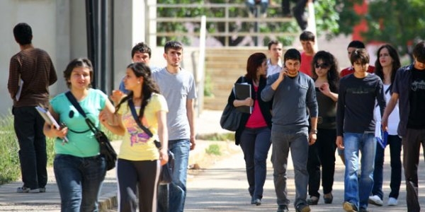 Gen�lerin borcu siliniyor