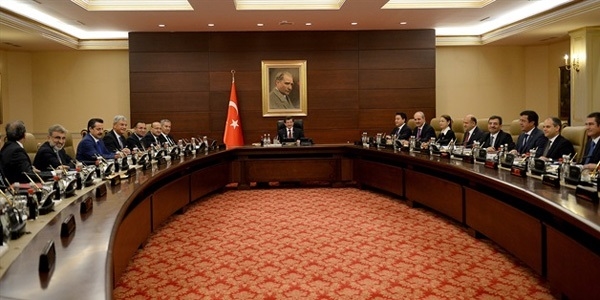 AK Parti, MYK toplantısı sona erdi