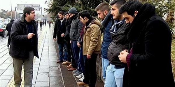 Polis müdürü üniversitelileri karşısına alarak uyardı