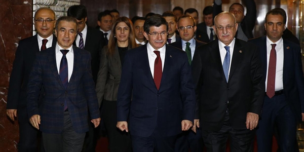 TBMM Başkanı Kahraman'ın, Başbakan Davutoğlu'nu kabulü sona erdi