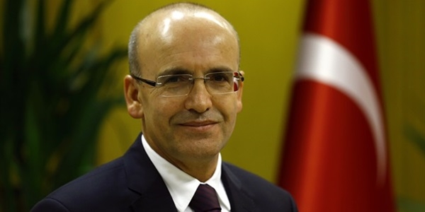 Mehmet Şimşek'ten İranlı gazeteciye Kürtçe cevap/Video