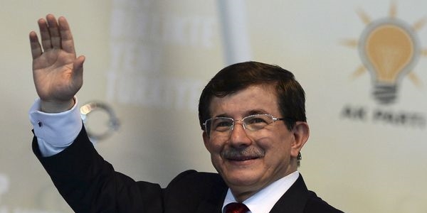 Davutoğlu: Gençler, hayırlı olsun