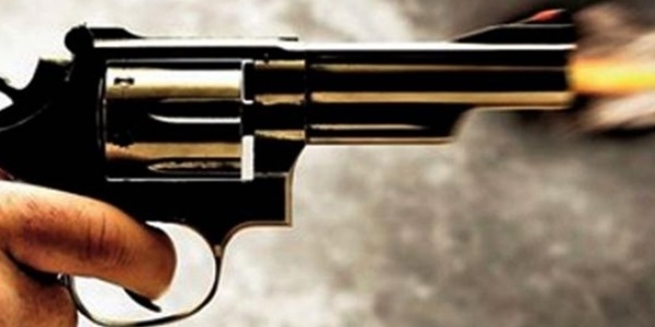 Kad�n ��retmen kar ya����n� izlerken gelen kur�unla k�r oldu