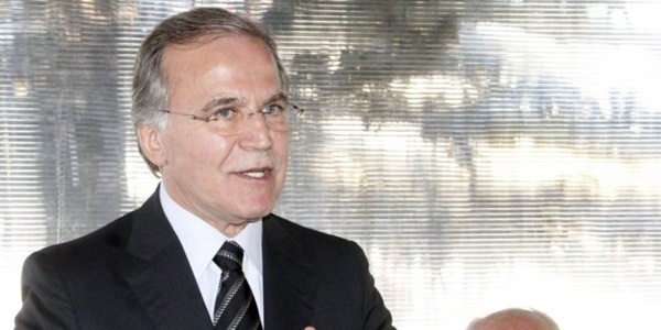 �ahin: AK Parti, imam�n beyaz sar���na benzer