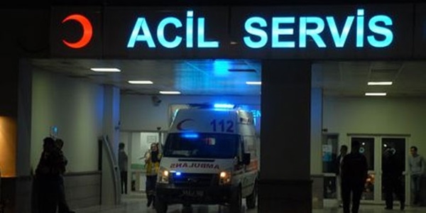 Kocaeli'de 28 öğrenci gıda zehirlenmesi şüphesiyle hastaneye kaldırıldı