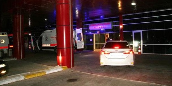 AK Partili 4 kadın vekil trafik kazası geçirdi