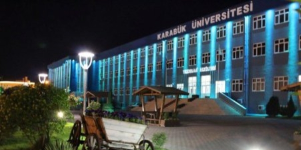 Karabük üniversitesi'ndeki öğretim üyesine uyarı cezası