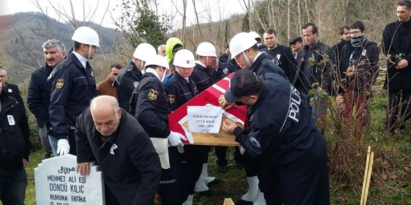Kansere yenik düşen polis memuru hayatını kaybetti