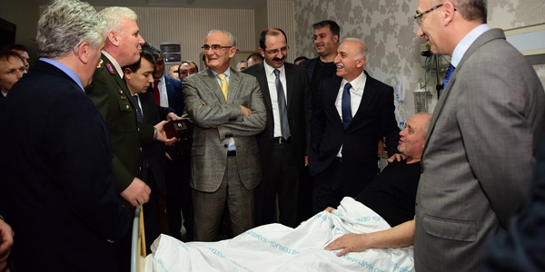 Vali Şahin: Bölge'de yabancı örgütler fink atıyor