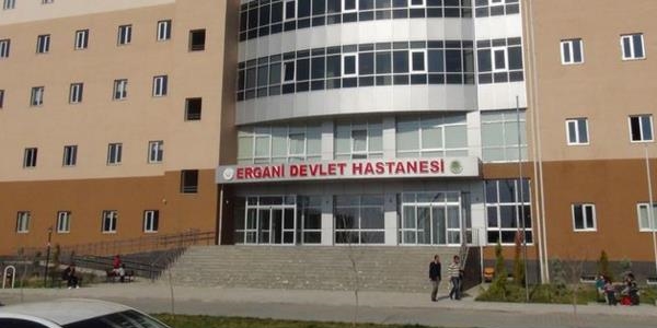Karantina alınan hemşirenin sağlık durumunun iyiye gidiyor