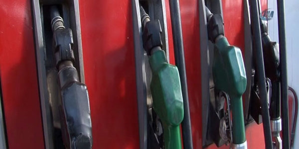 Petroldeki rekor düşüş pompaya yansımadı