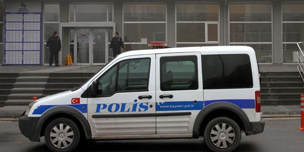 Emniyet Müdürleri dahil 30 kişiye gözaltı