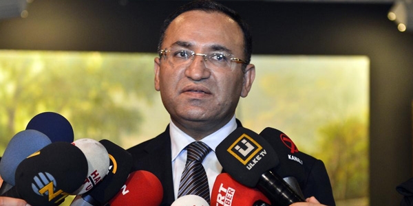 'CHP'yi ve bazı CHP'li milletvekillerini kınıyorum'