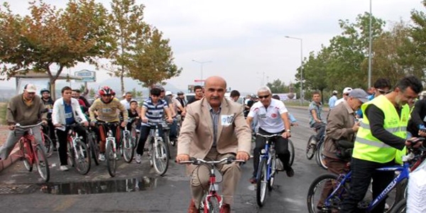 Sağlıkçıların sıhhatli yaşam reçetesi bisiklet