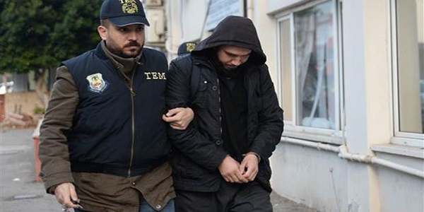 Türkiye'de gözaltına alınan Ruslardan birinin terör bağlantısı var