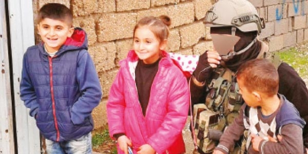 Ter�rist bombalar� belediye po�etinde