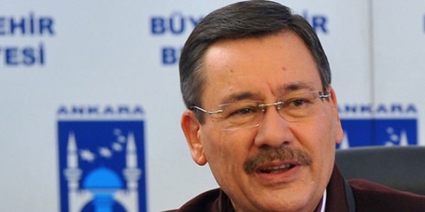 Melih Gökçek'ten sert tepki: 'Ülkene dön!'