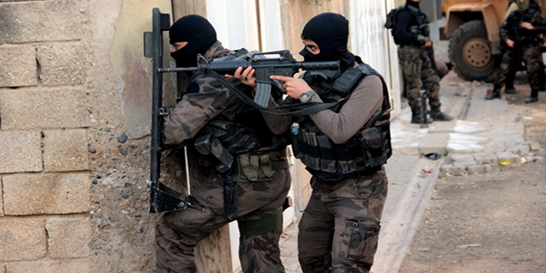 Sur'da yaralı güvenlik görevlisi sayısı 5'e yükseldi