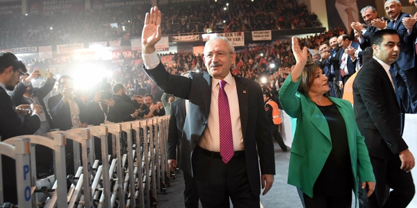CHP'de 'kontenjan aday' uygulaması bir dönemle sınırlandırıldı