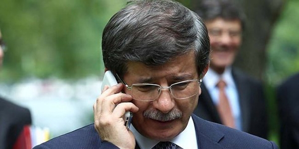 Davutoğlu'ndan şehit ailelerine taziye telefonu