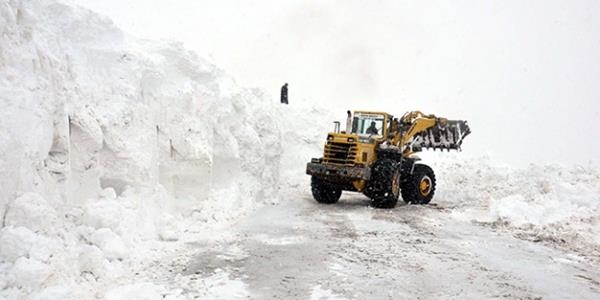 Ulaşıma kapanan Muş-Kulp karayolu açıldı