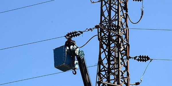 �stanbul'da elektrik kesintisi