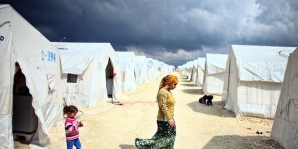 'Kad�n m�lteciler Avrupa yolunda cinsel tacize u�ruyor'