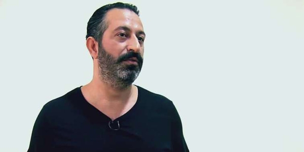 Valiye hakaretten Cem Yılmaz'a hapis istemi
