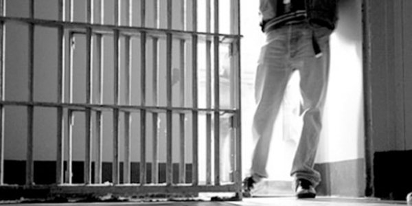 'Tutuklu avukata su verilmedi' iddias� ger�e�i yans�tm�yor